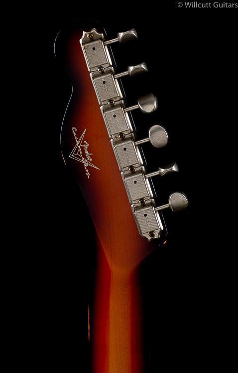 fender-custom-shop-1961-telecaster-journeyman-relic-3-tone-sunburst-386