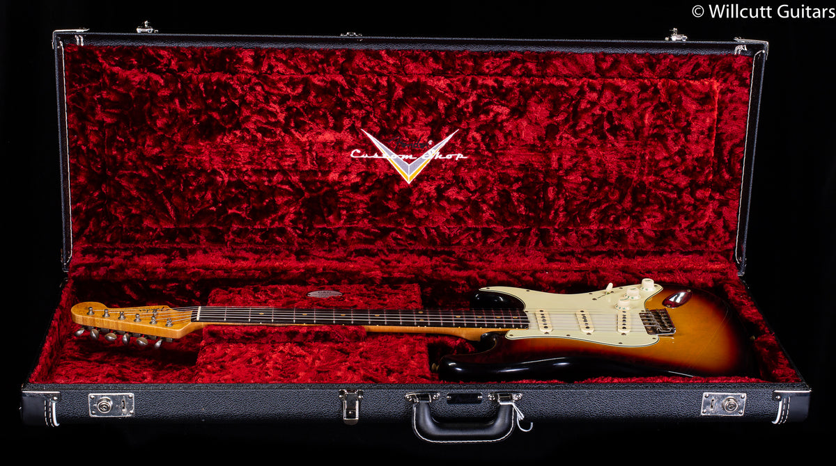 Fender Custom Shop Willcutt True '62 Stratocaster Journeyman Relic 3-Color Sunburst 60 C