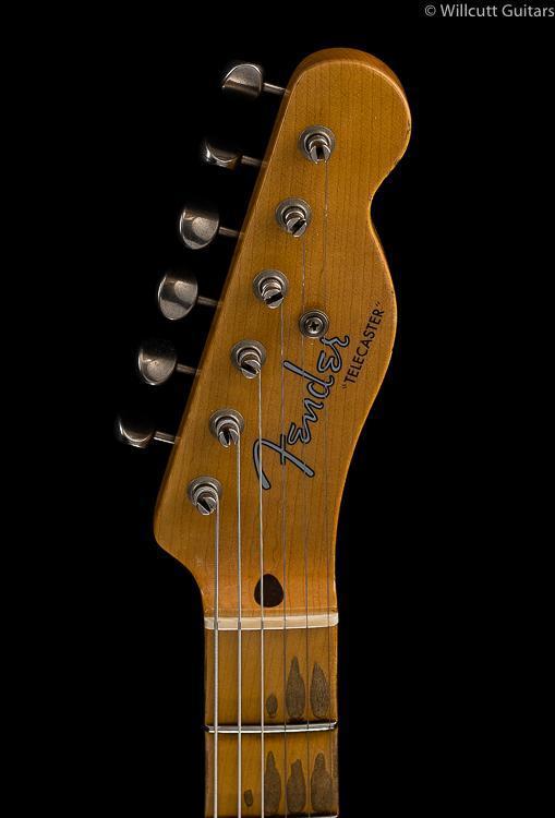 fender-custom-shop-50s-relic-thinline-tele-blue-flower-700
