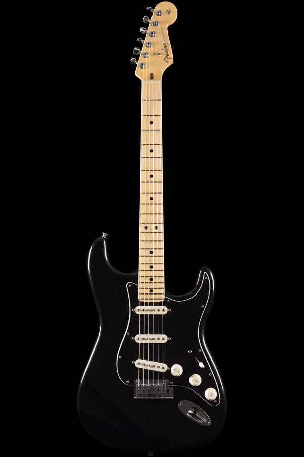 Fender Custom Shop 2013 Stratocaster® Pro Closet Classic Maple Black