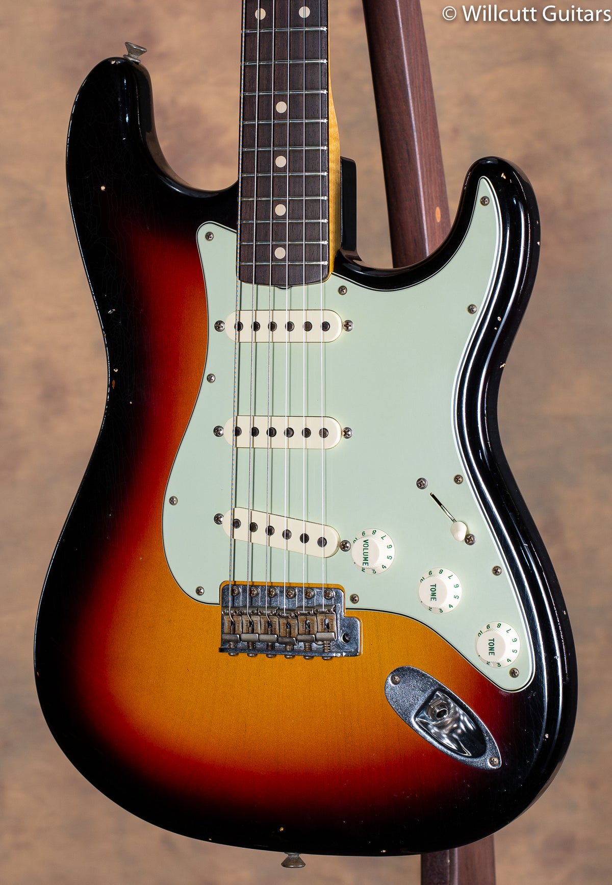 Fender Custom Shop Willcutt True '62 Stratocaster Journeyman Relic 3-Color Sunburst 57 V USED
