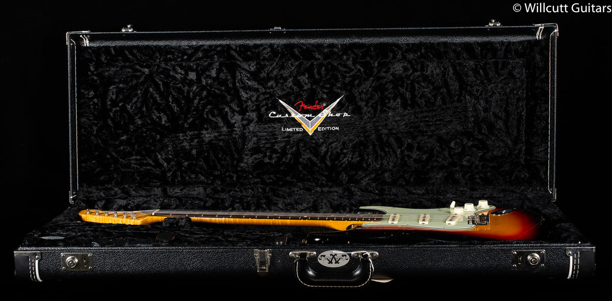 Fender Custom Shop Willcutt True '62 Stratocaster Journeyman Relic 3-Color Sunburst 57 V USED