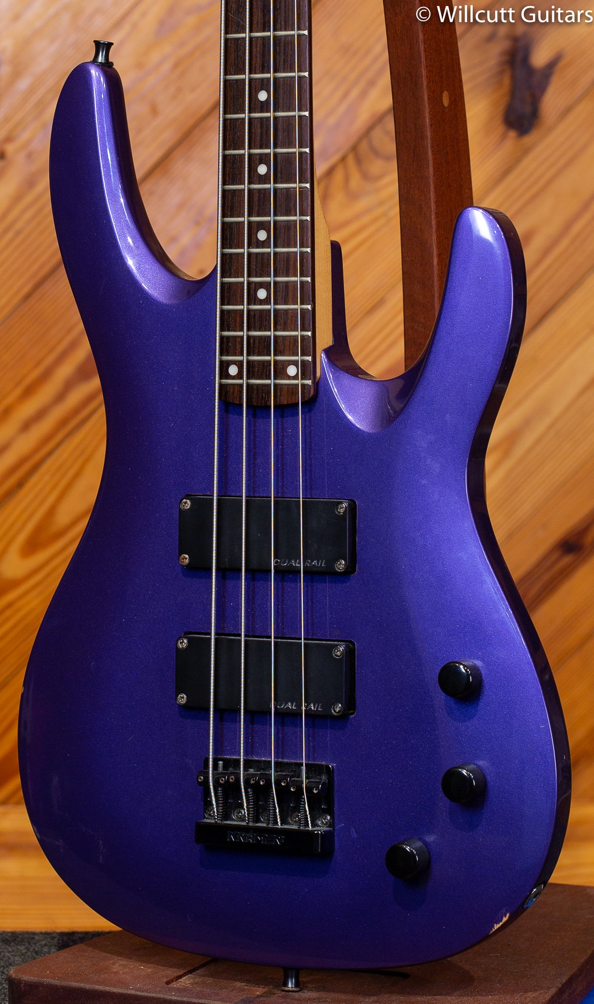 Kramer USED Bass Purple w/case Bass Guitar