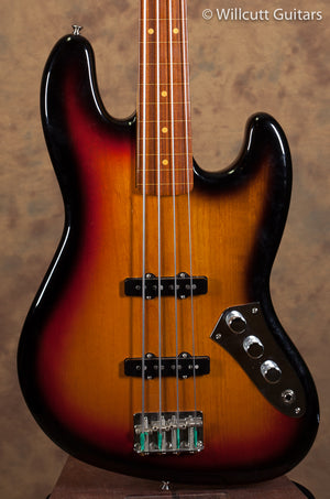 Fender Jaco Pastorius Tribute Jazz Bass® Fretless 3-Color Sunburst Rosewood