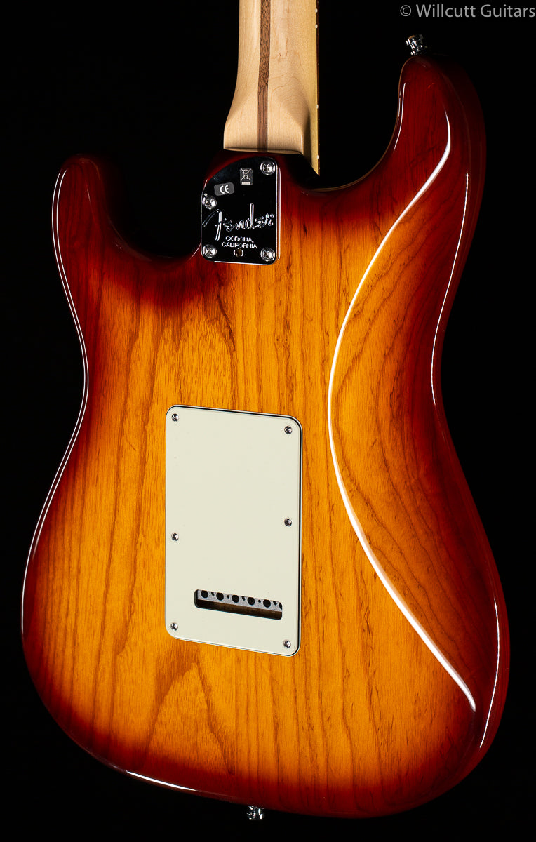 Fender American Deluxe Stratocaster Ash Tobacco Sunburst