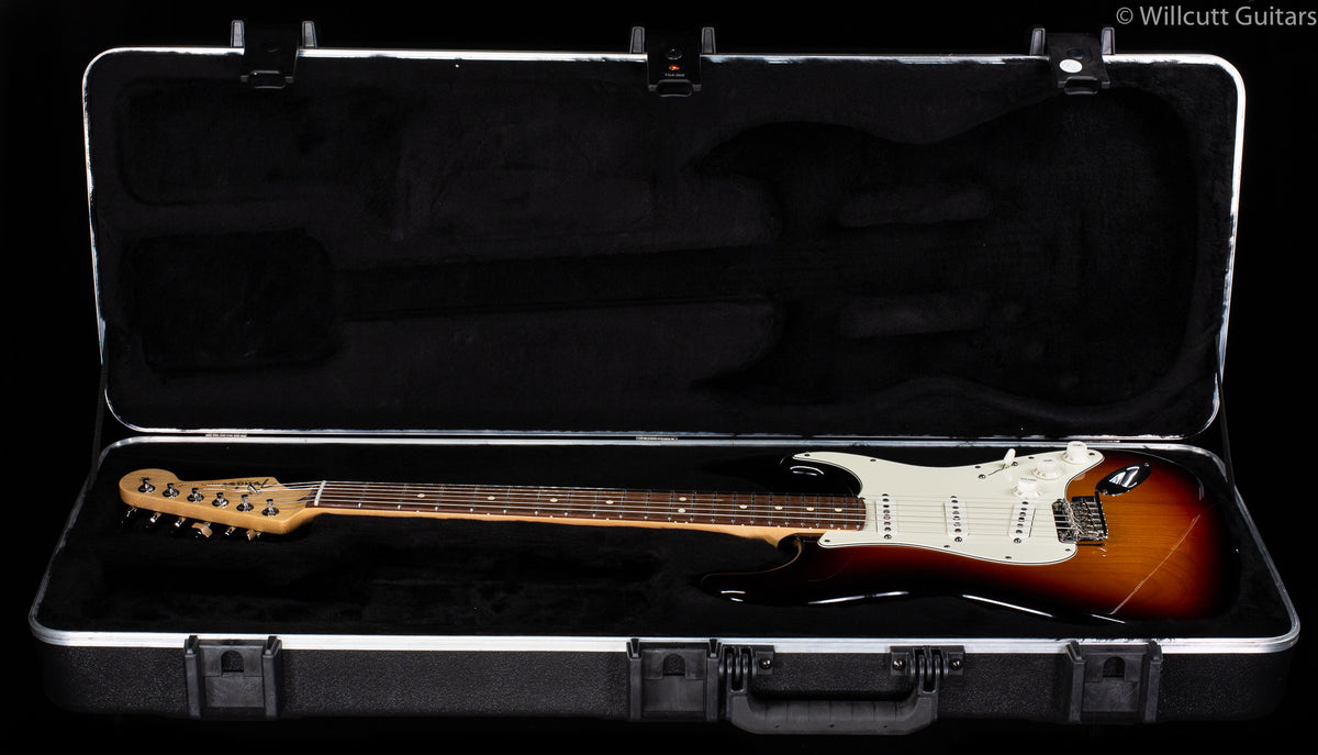 Fender American Standard Stratocaster® 3 Color Sunburst, Rosewood DEMO