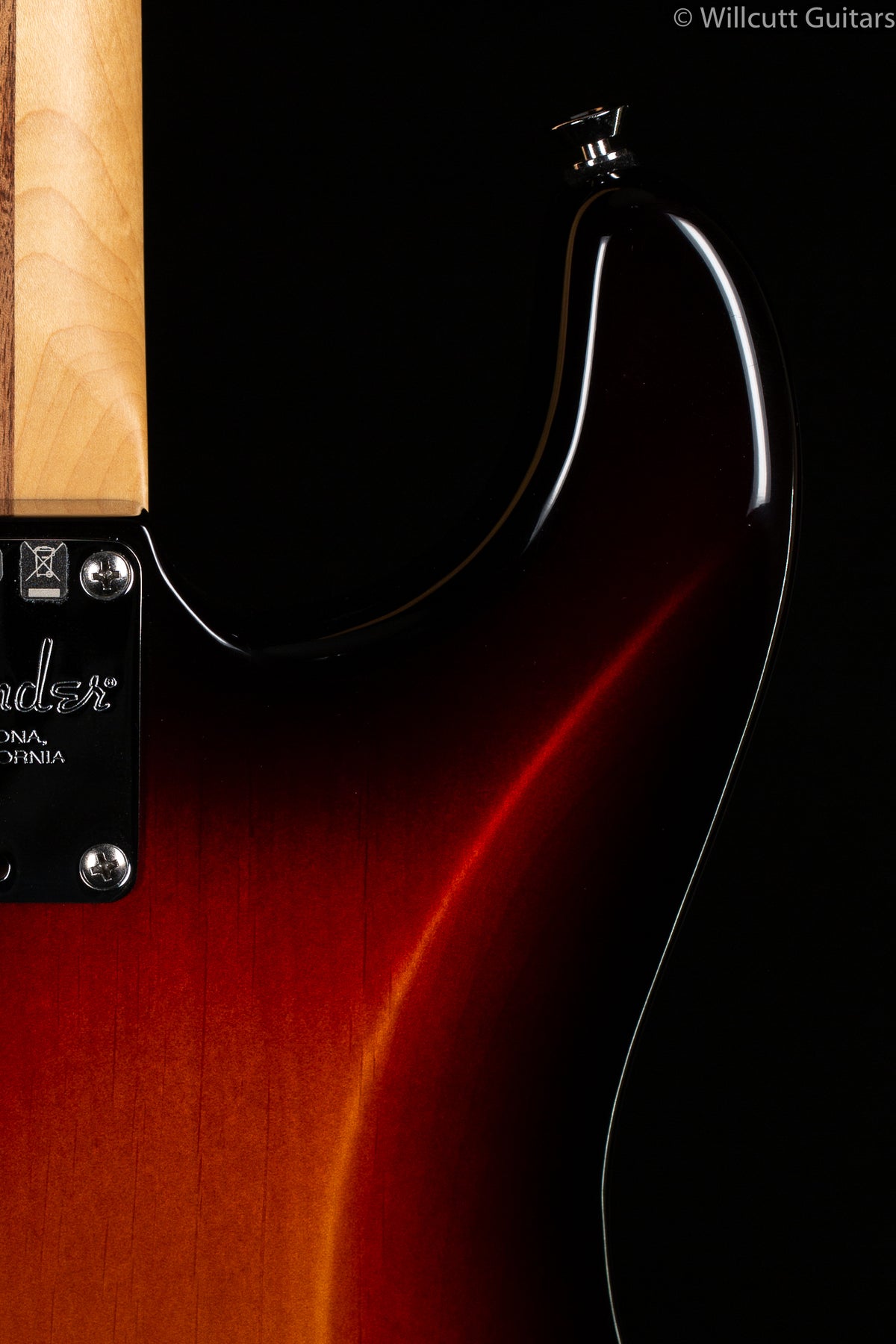 Fender American Standard Stratocaster® 3 Color Sunburst, Rosewood DEMO