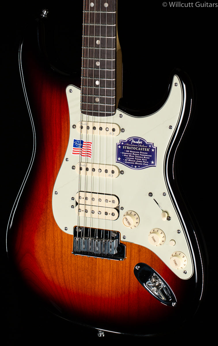 Fender American Deluxe Stratocaster HSS 3-Tone Sunburst (724)