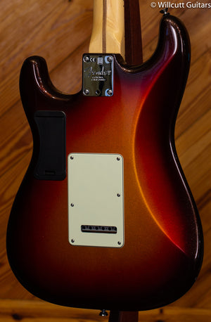 Fender American Deluxe Strat® Plus Mystic 3 Color Sunburst Maple DEMO