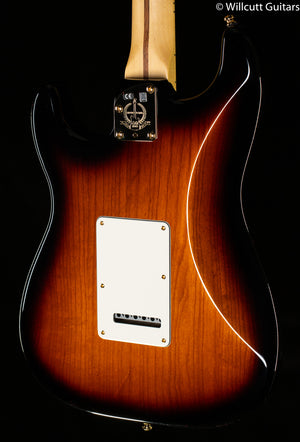 Fender 60th Anniversary Commemorative Stratocaster Maple Fingerboard 2-Color Sunburst
