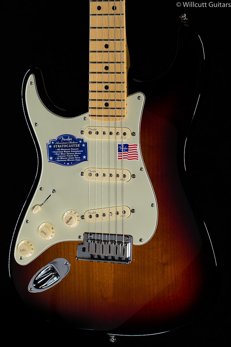 Fender American Deluxe Stratocaster® 3-Color Sunburst Lefty