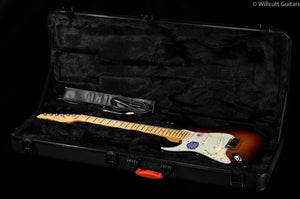 Fender American Deluxe Stratocaster® 3-Color Sunburst Lefty