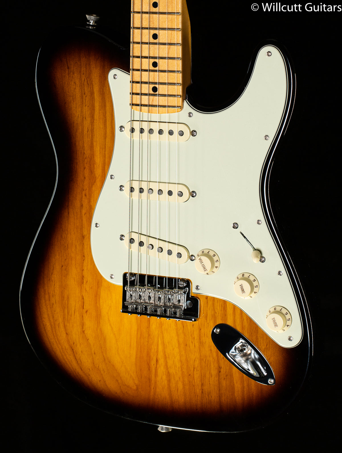 Fender 2018 Limited Edition Strat-Tele Hybrid 2-Tone Sunburst