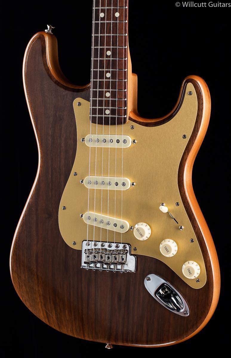 fender-american-custom-ltd-walnut-roasted-stratocaster-909