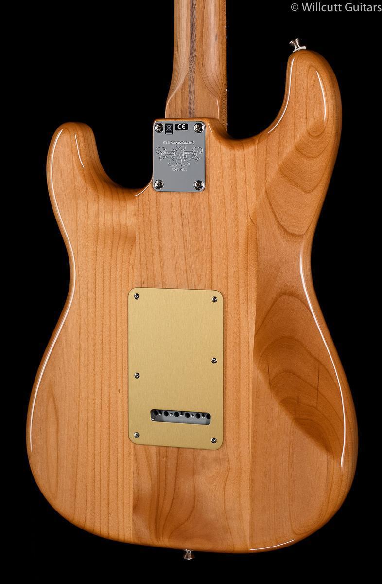 fender-american-custom-ltd-walnut-roasted-stratocaster-933