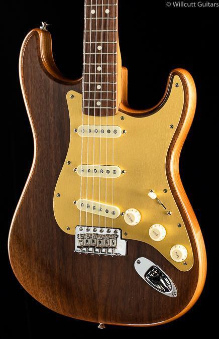 fender-american-custom-ltd-walnut-roasted-stratocaster-947