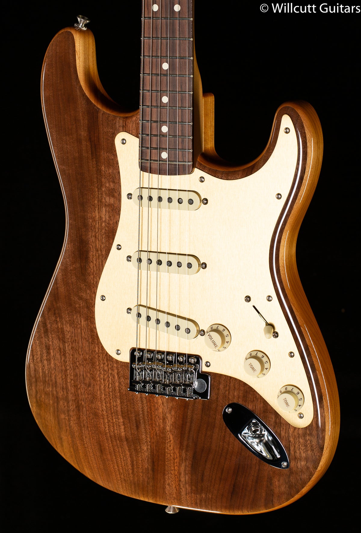 Fender American Custom Ltd. Walnut Roasted Stratocaster (623)
