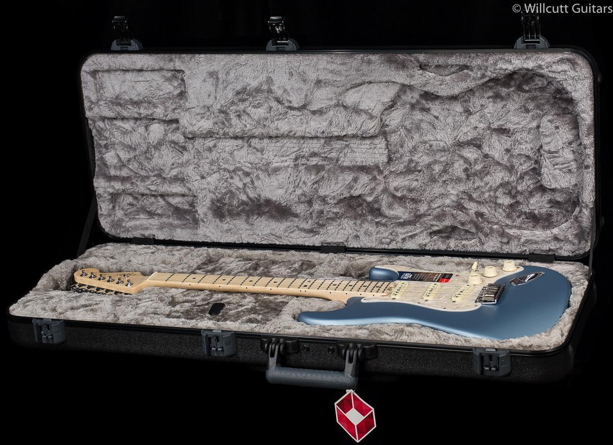 fender-american-elite-stratocaster-satin-ice-blue-metallic-088