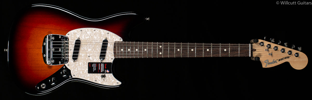 Fender American Performer Mustang 3-Color Sunburst