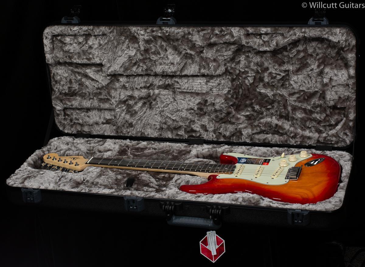 Fender American Elite Stratocaster Aged Cherry Burst Ebony