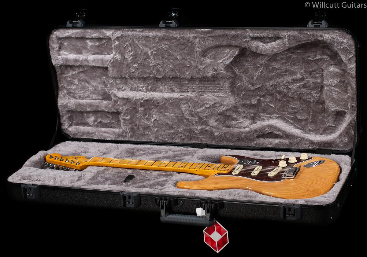 Fender American Ultra Stratocaster Aged Natural