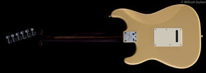 Fender Limited Edition American Professional Stratocaster Rosewood Neck Desert Sand