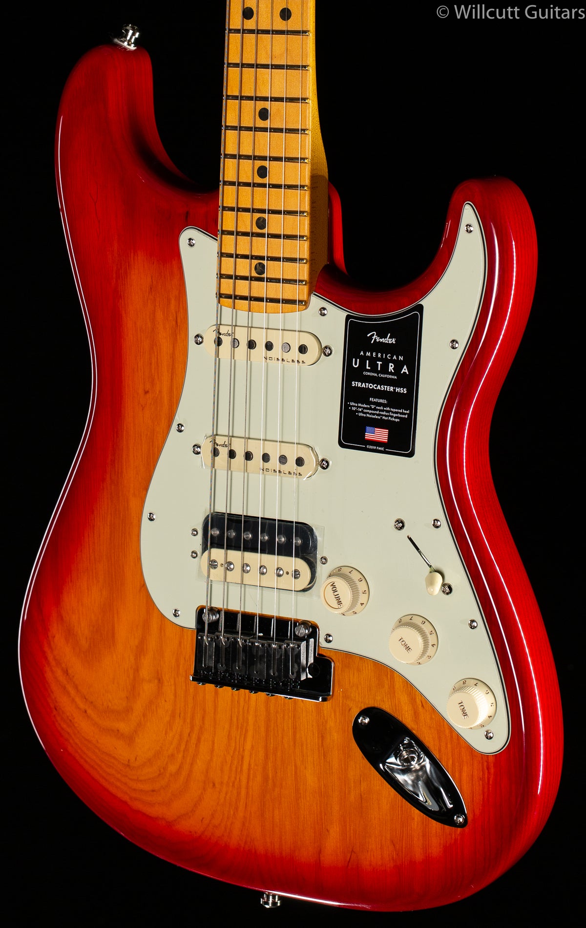 Fender American Ultra Stratocaster® HSS, Maple Fingerboard, Plasma Red Burst