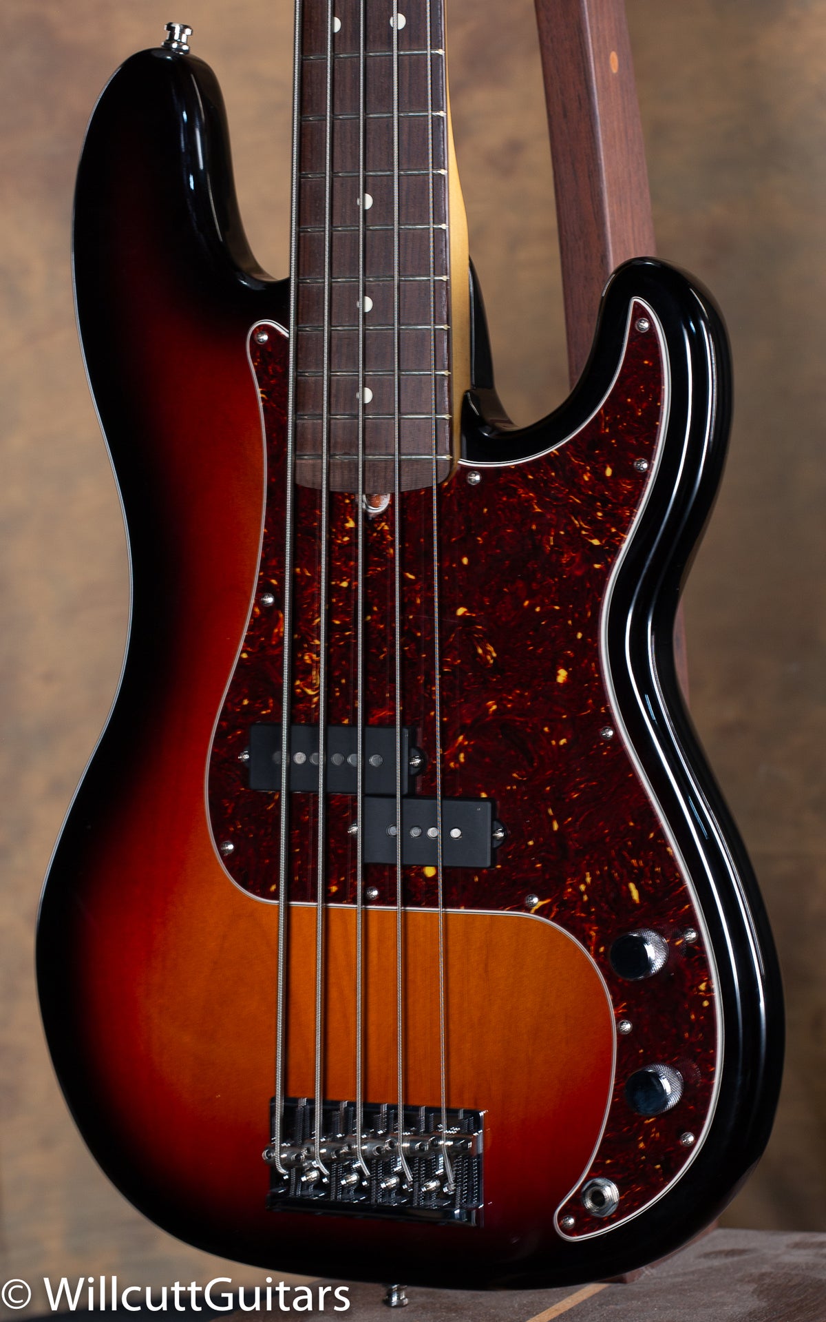 2020 Fender American Professional II Precision Bass V 3 Color Sunburst