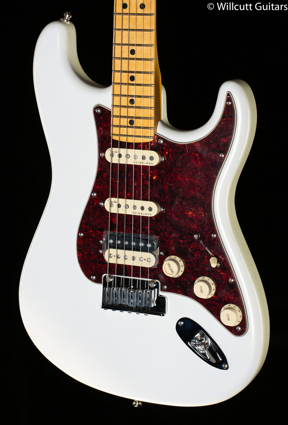 Fender American Ultra Stratocaster HSS Arctic Pearl Maple (292)