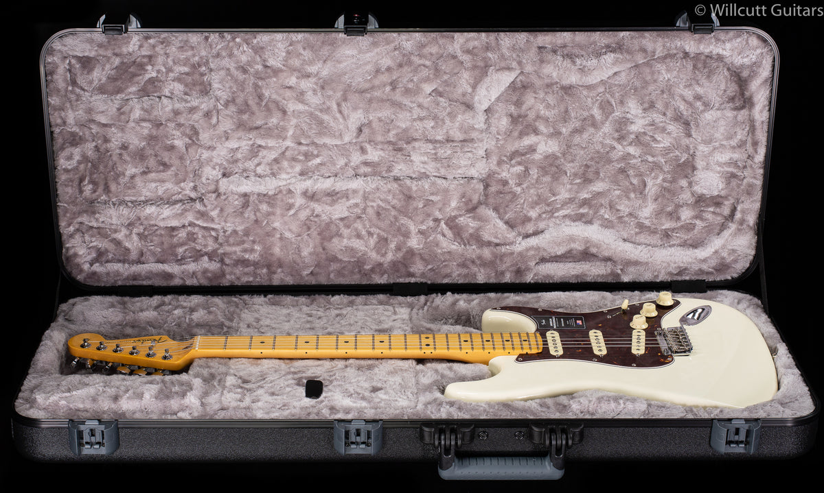 Fender American Professional II Stratocaster Maple Fingerboard Olympic White Maple Fingerboard (859)