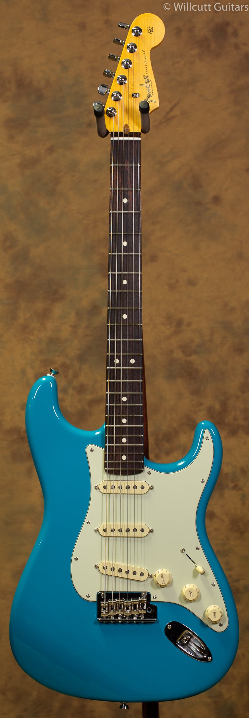 Fender American Pro II Stratocaster Miami Blue DEMO