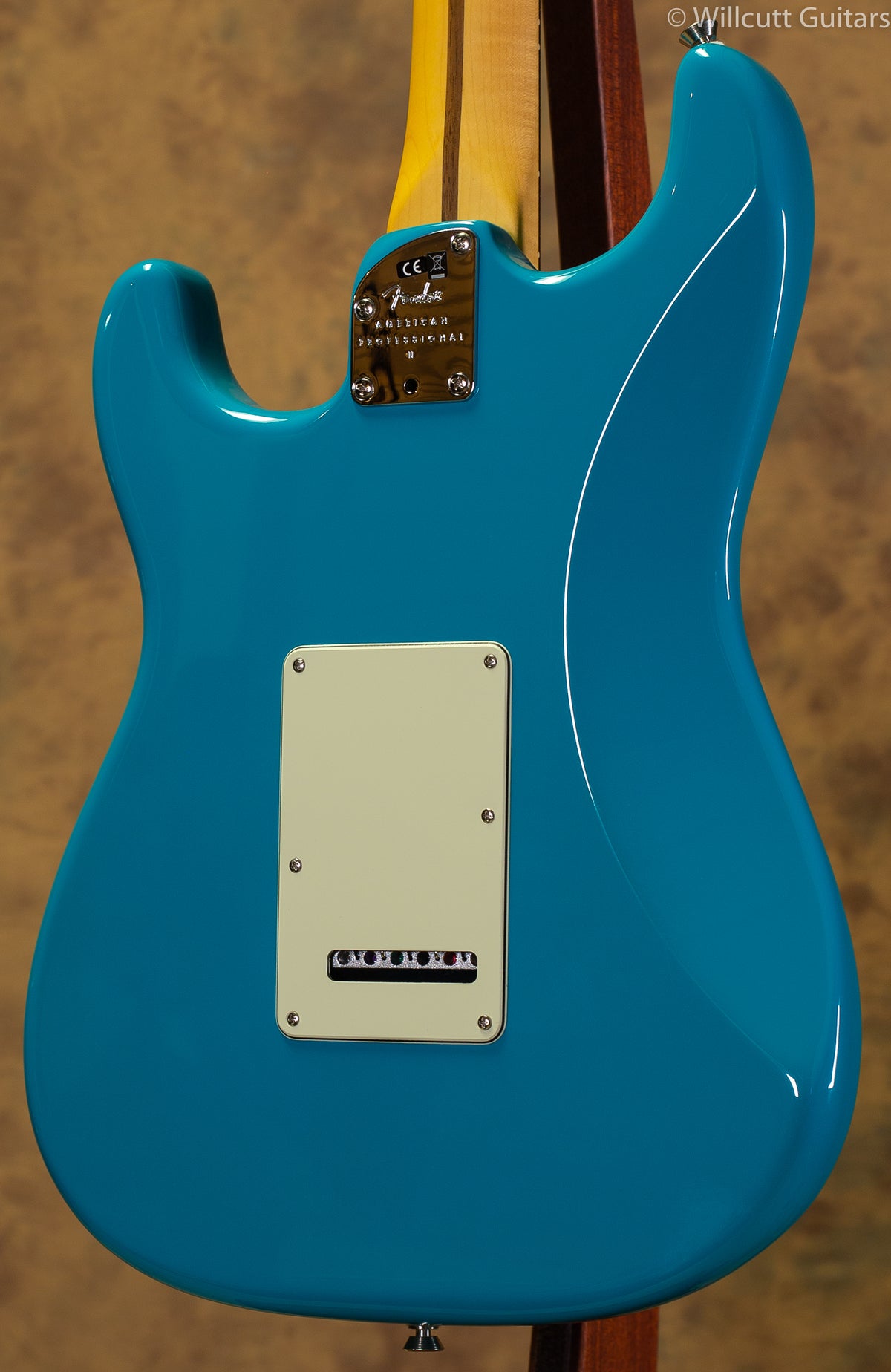 Fender American Pro II Stratocaster Miami Blue DEMO