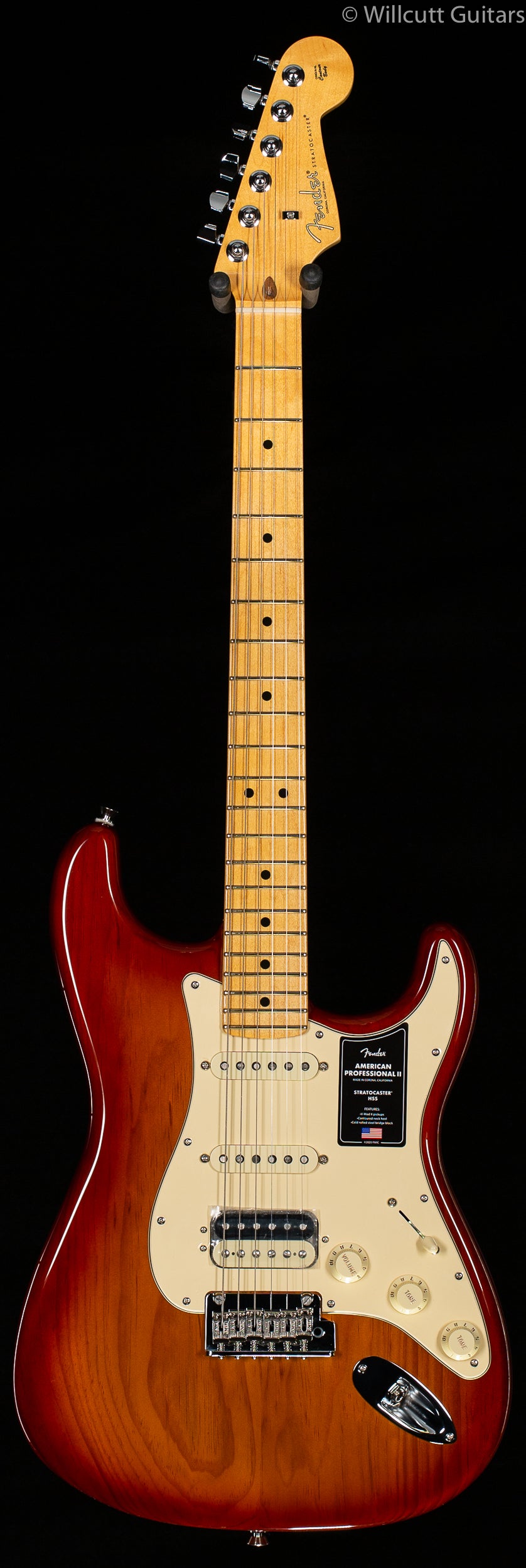 Fender American Professional II Stratocaster® HSS, Maple Fingerboard, Sienna Sunburst