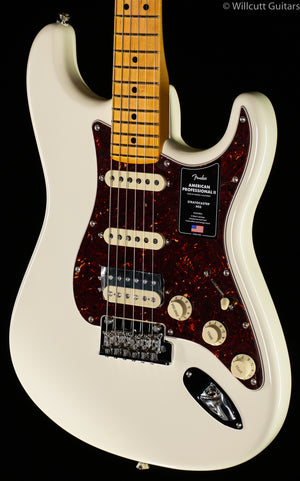 Fender American Professional II Stratocaster® HSS, Maple Fingerboard, Olympic White