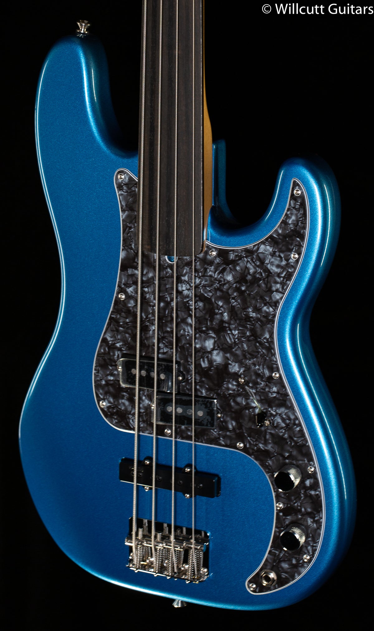 Fender Tony Franklin Fretless Precision Bass Lake Placid Blue Ebony Fingerboard