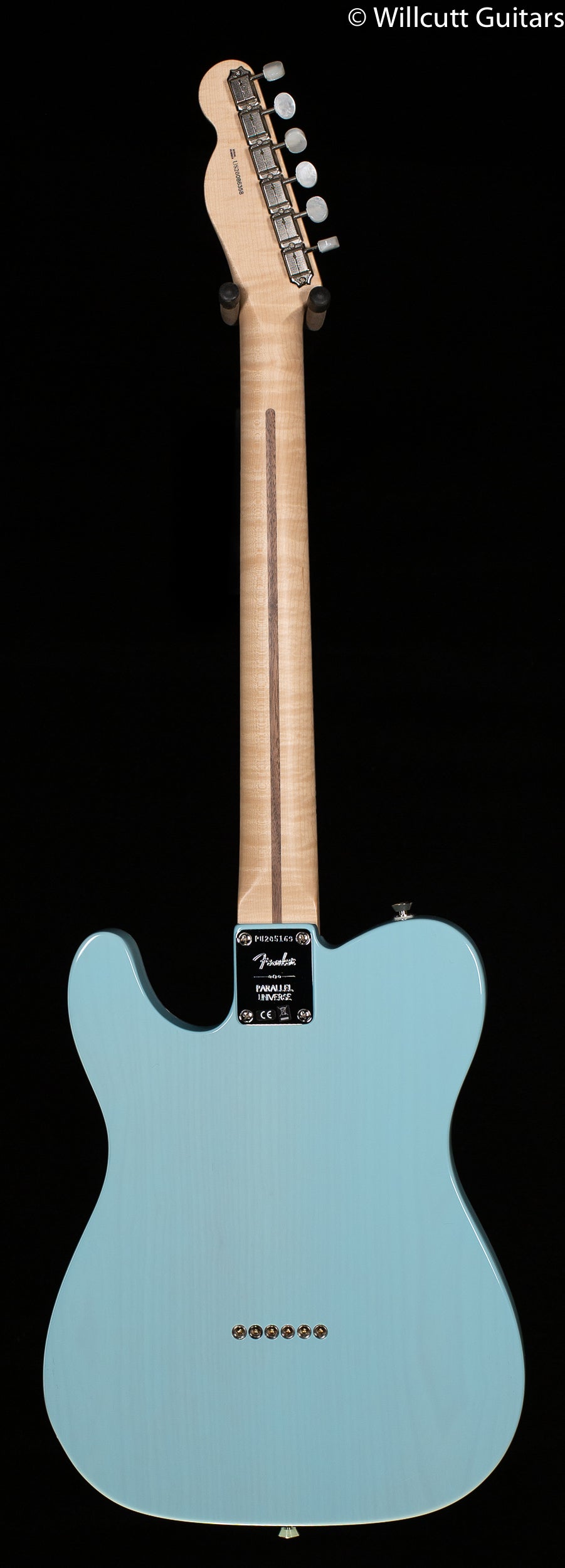 Fender Parallel Universe II Tele Mágico Transparent Daphne Blue Maple Fingerboard