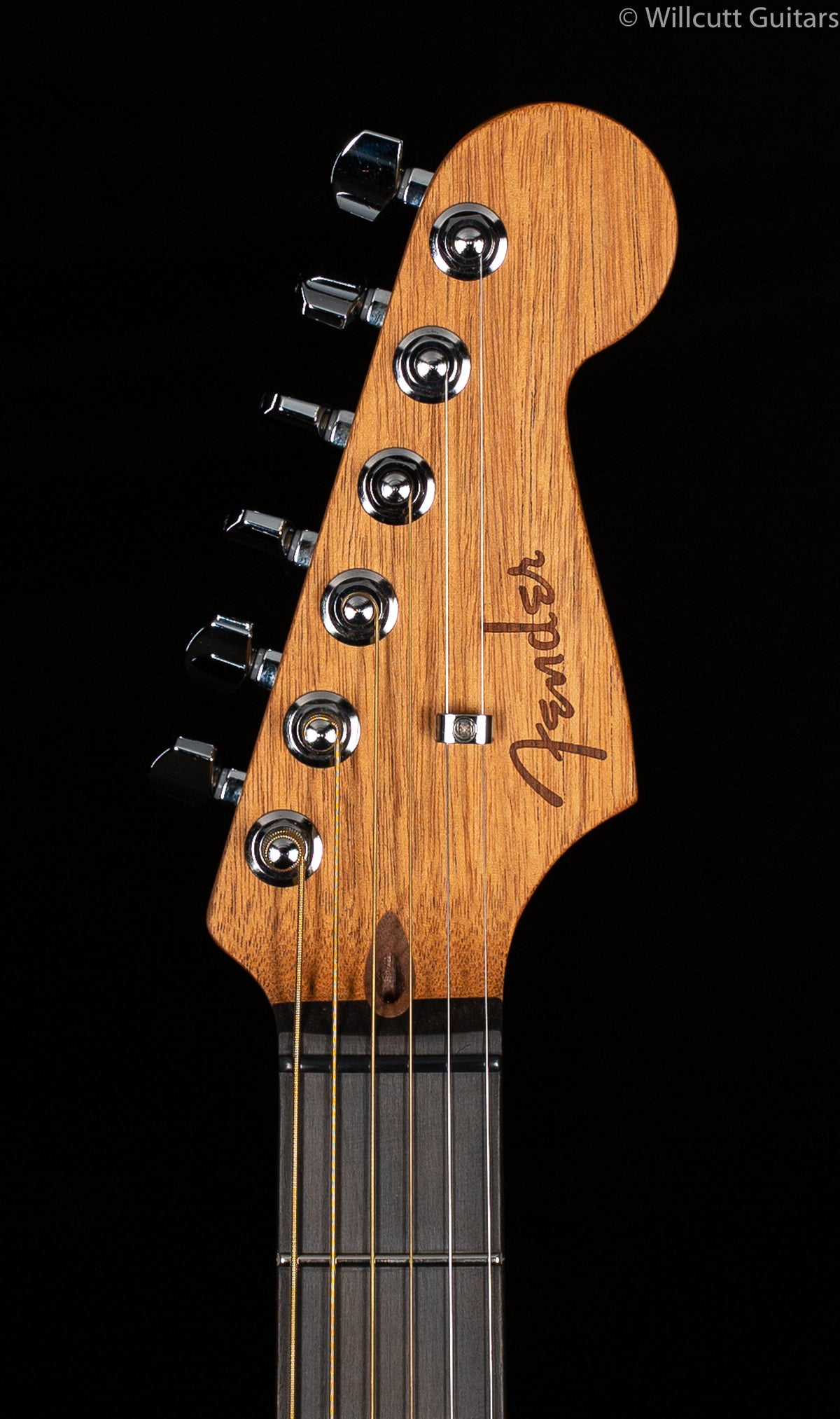 Fender American Acoustasonic Stratocaster 3-Tone Sunburst (352)