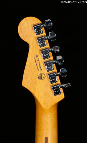 Fender Ultra Luxe Stratocaster Floyd Rose HSS Silverburst Maple Fingerboard