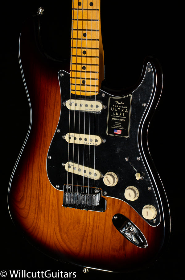 Fender Deluxe Stratocaster＋消耗品おまけ Fender Deluxe Stratocaster + consumables bonus | eBay