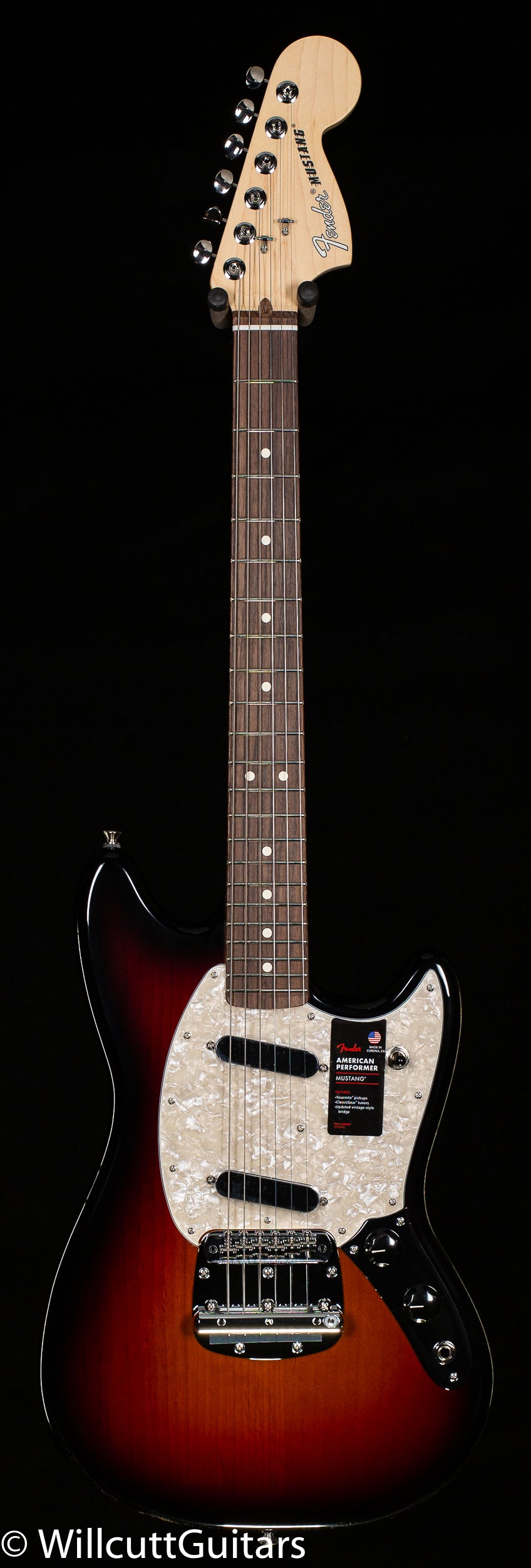 Fender American Performer Mustang 3-Color Sunburst