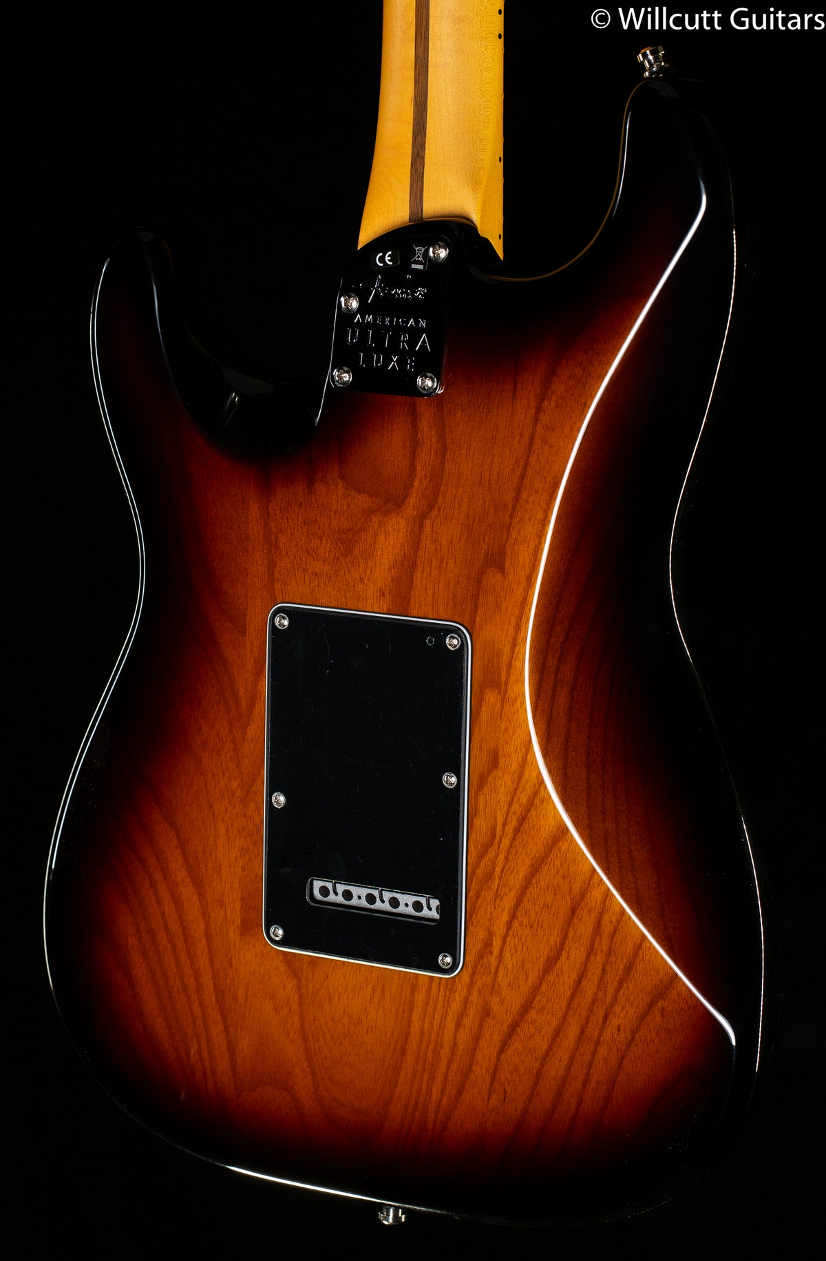 Fender American Ultra Luxe Stratocaster 2-Color Sunburst Maple Fingerboard (557)