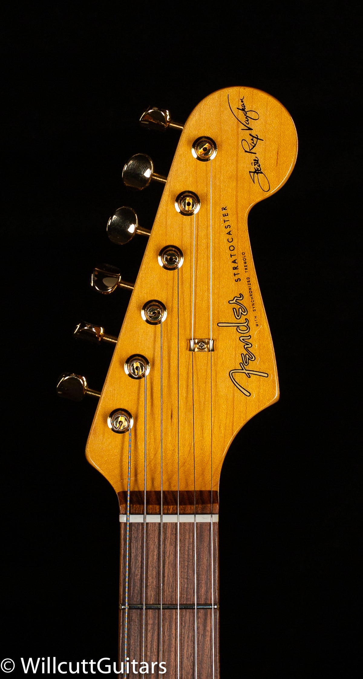 Fender Stevie Ray Vaughan Stratocaster 3-Color Sunburst (000)