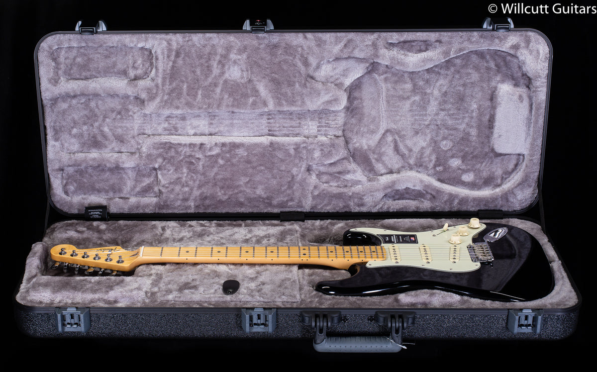 Fender American Professional II Stratocaster Black Maple Fingerboard (755)