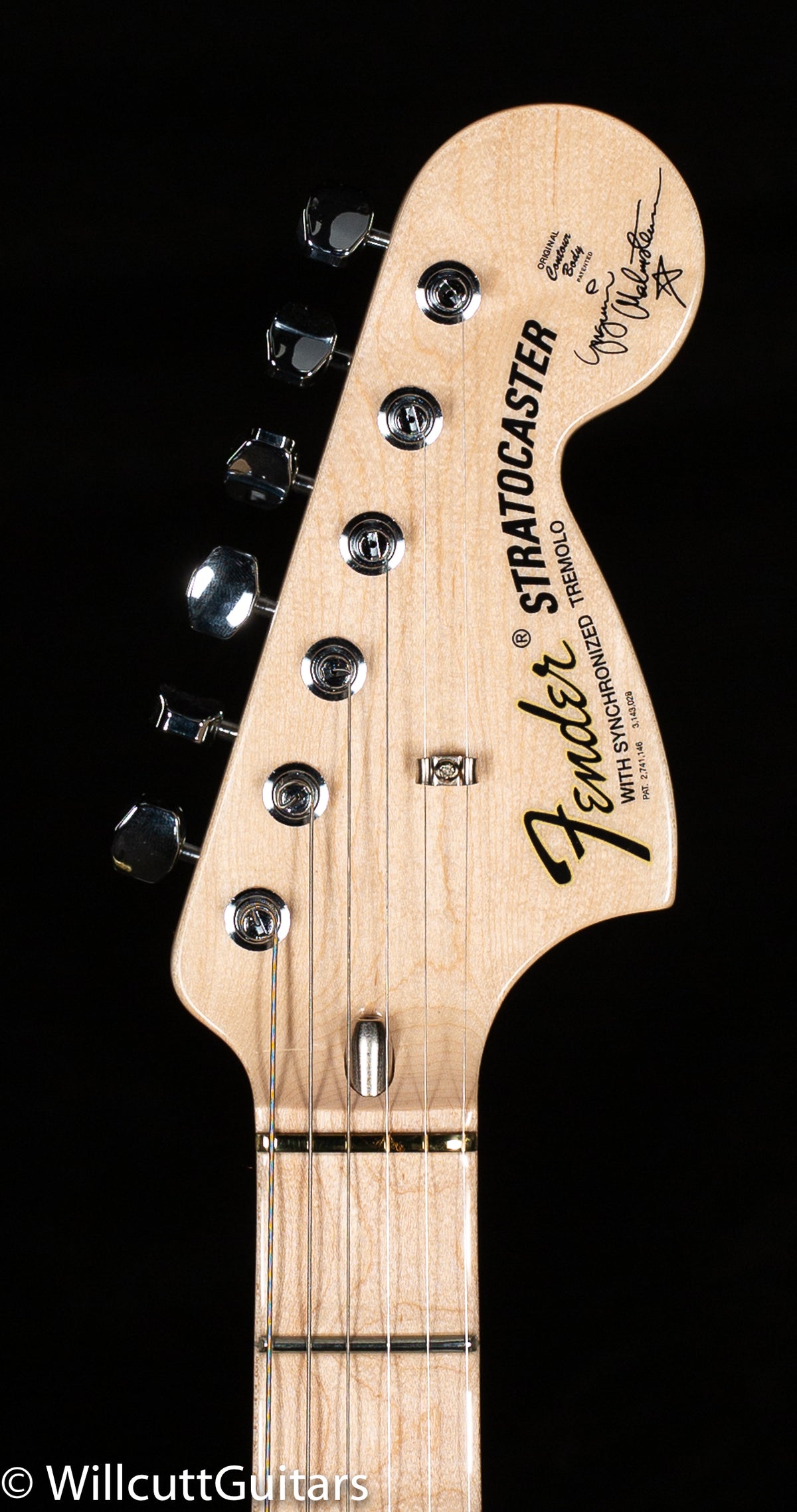 Fender Yngwie Malmsteen Stratocaster Vintage White Scalloped Maple Fretboard