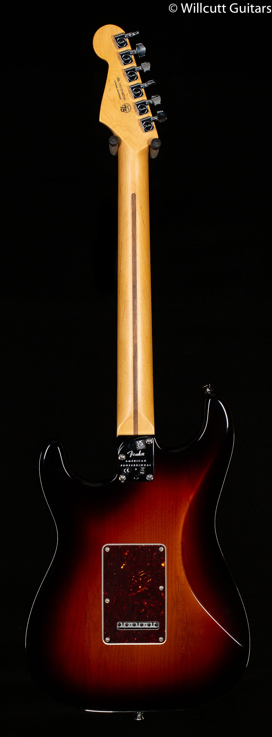 Fender American Professional II Stratocaster 3-Color Sunburst Maple Fingerboard (129)