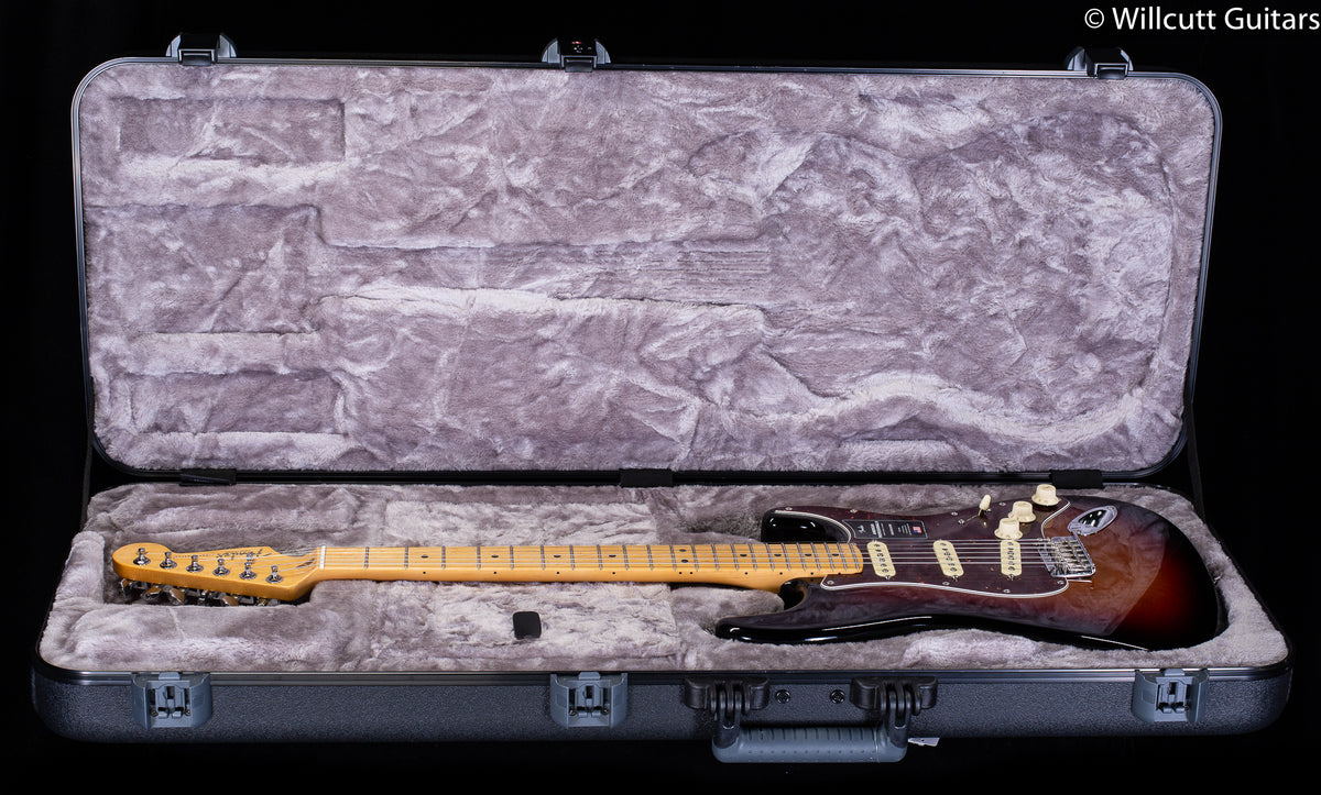 Fender American Professional II Stratocaster 3-Color Sunburst Maple Fingerboard (129)