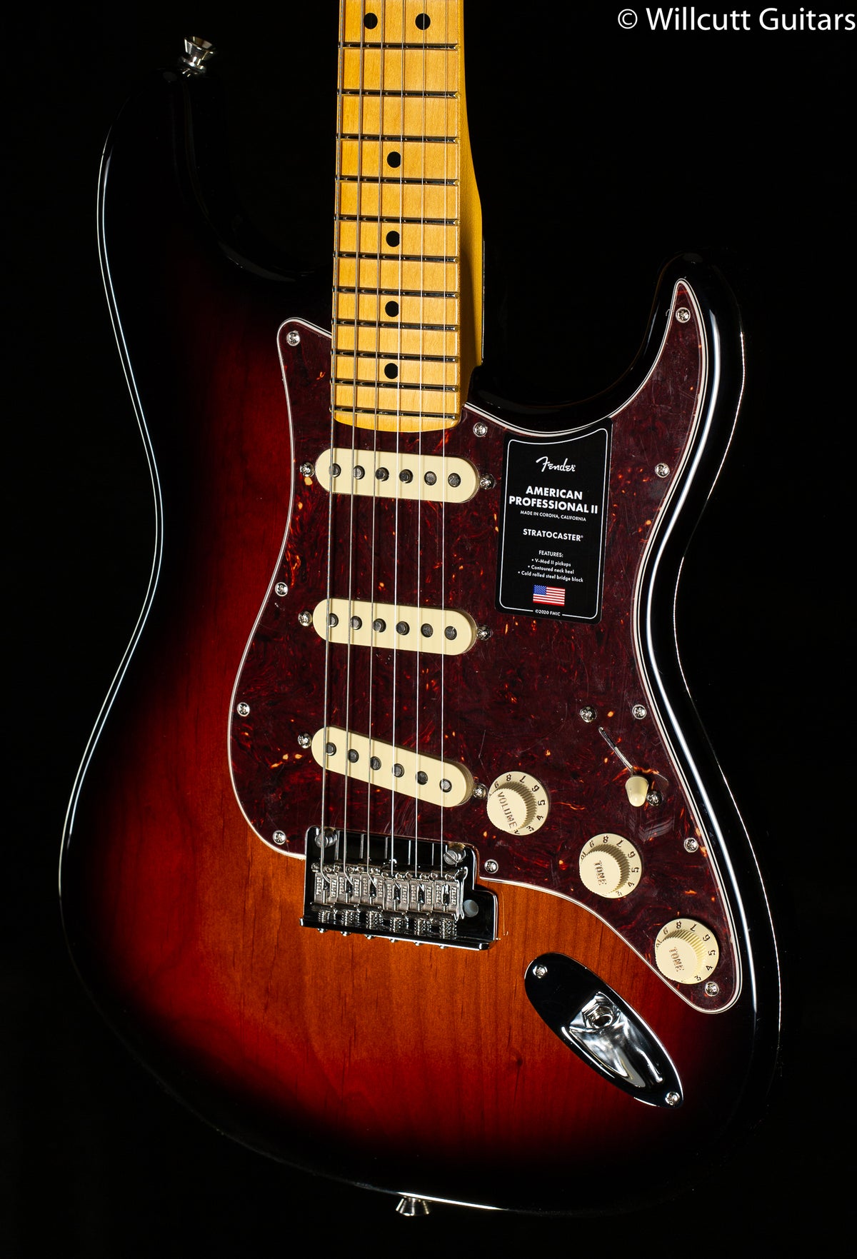 Fender American Professional II Stratocaster 3-Color Sunburst Maple Fingerboard (139)