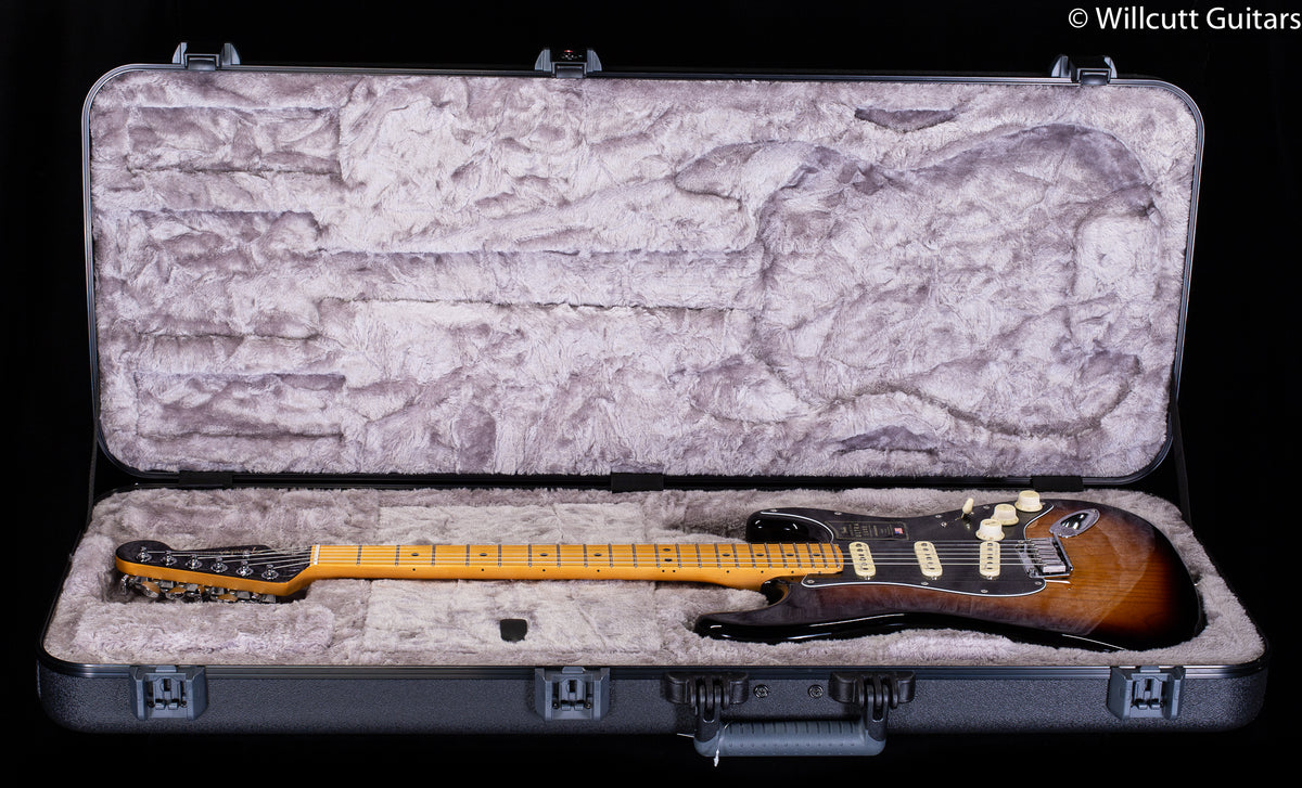 Fender American Ultra Luxe Stratocaster 2-Color Sunburst Maple Fingerboard (597)