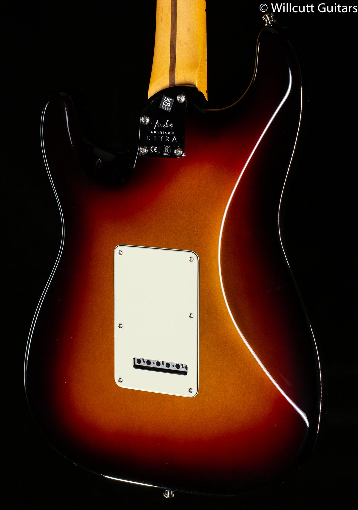 Fender American Ultra Stratocaster Maple Fingerboard Ultraburst (629)