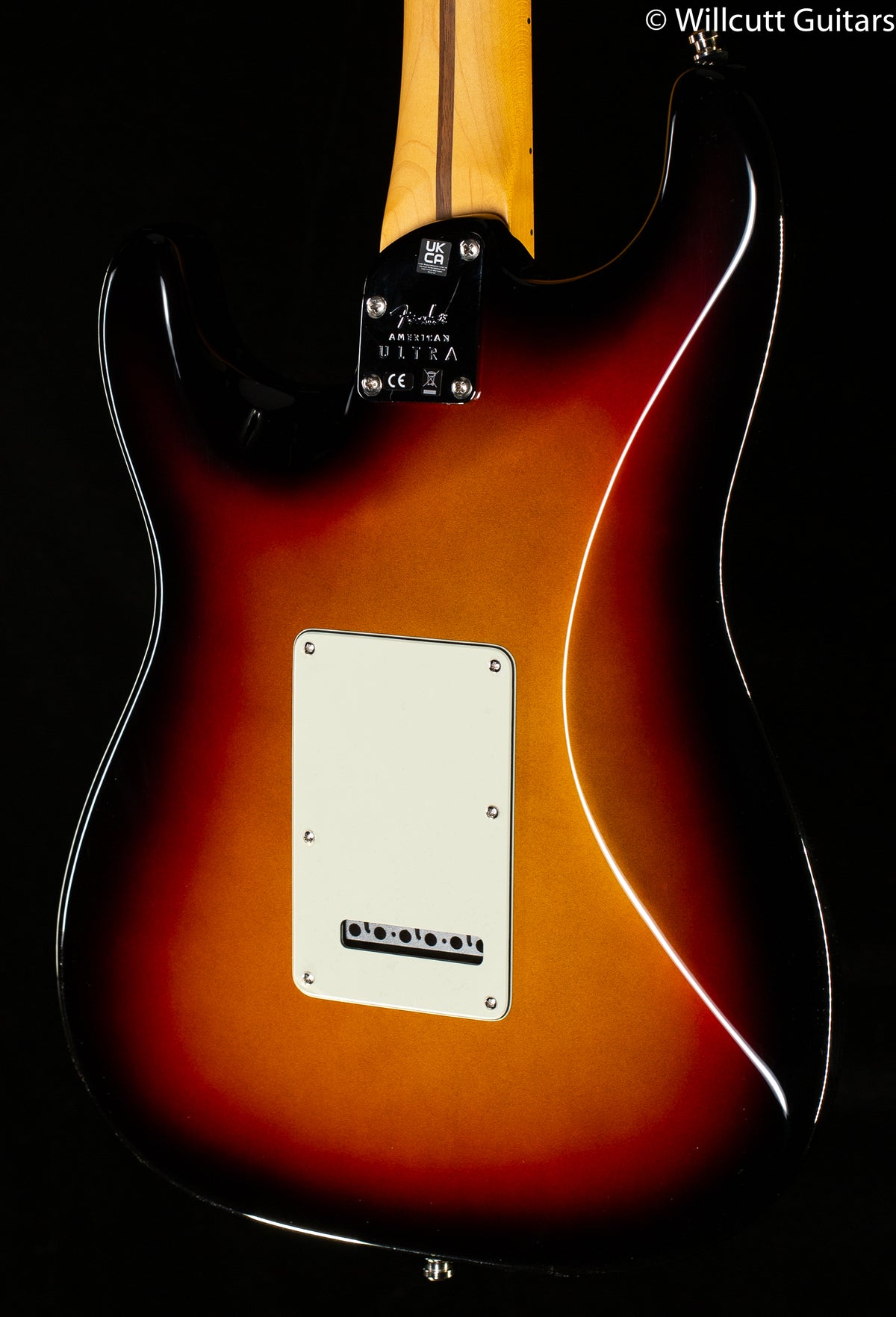 Fender American Ultra Stratocaster Maple Fingerboard Ultraburst (639)